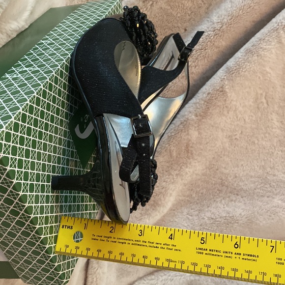 Lights, camera, sparkle! - Picture 3 of 4